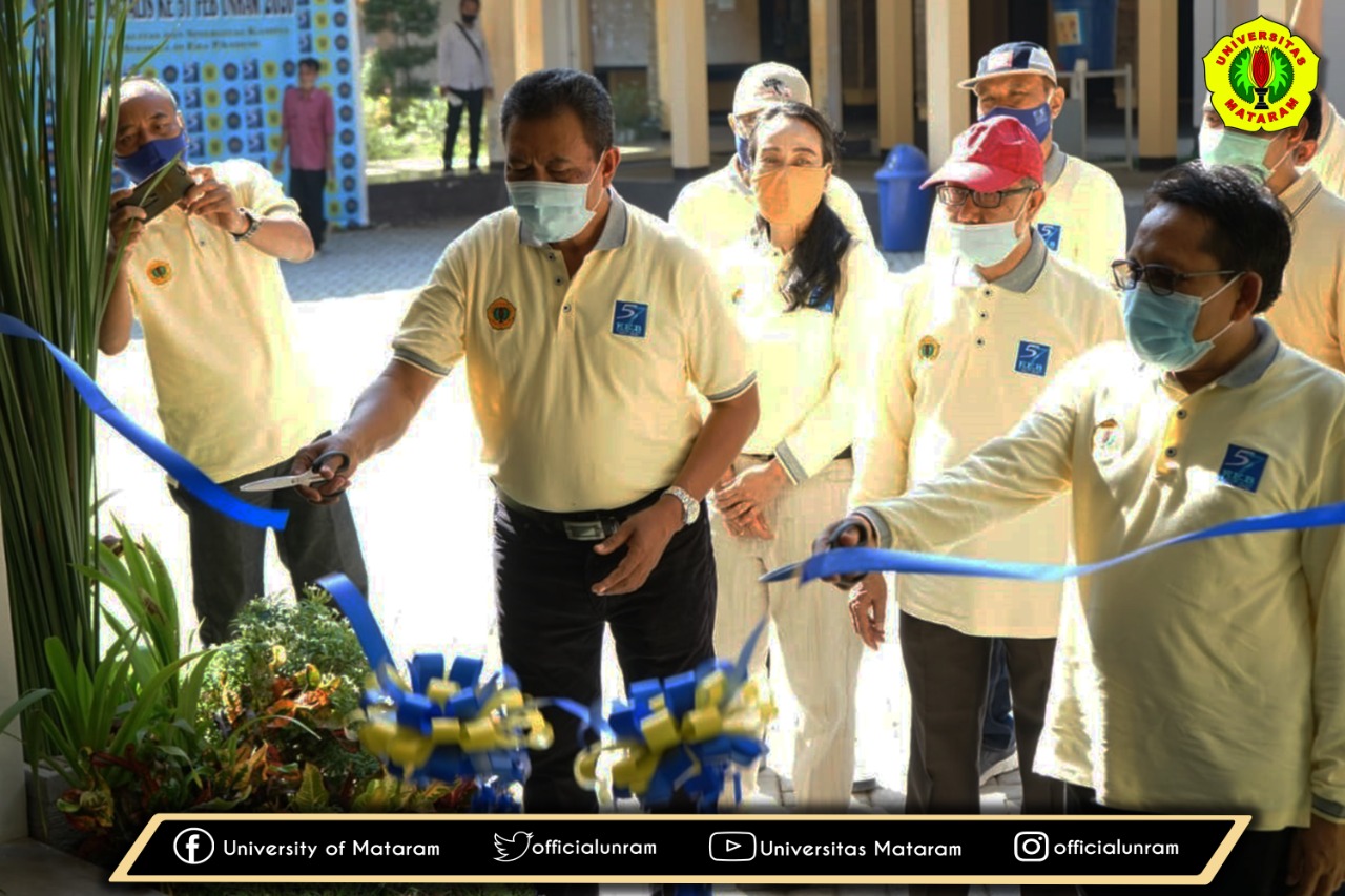 Dies Natalis FEB Ke-57 : Rektor Unram Resmikan Kantin Alumni dan Teken MoU dengan Lembaga Mitra